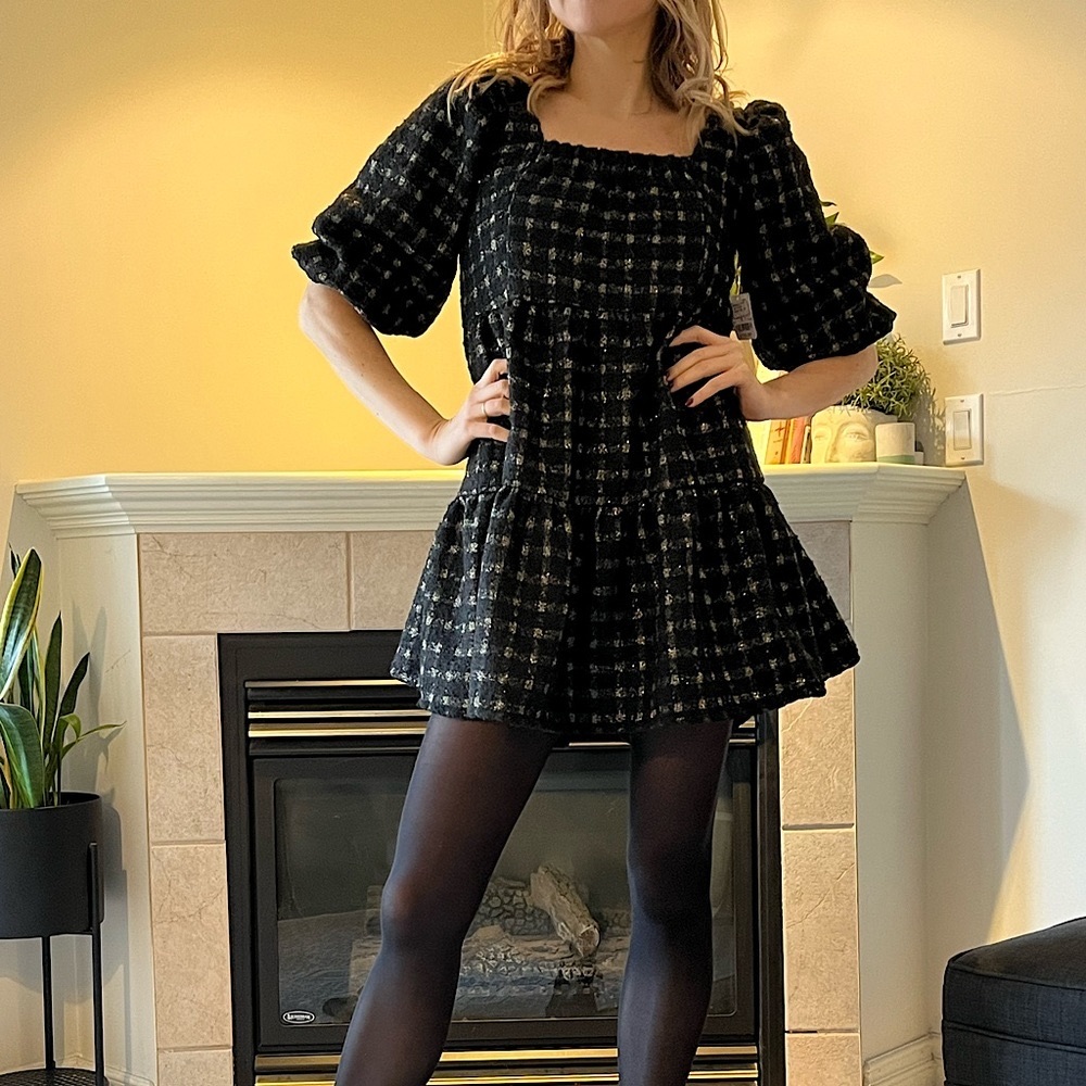 NWT Moon River puff sleeve party dress